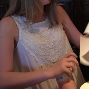 Alrar’d State white lace layered dress